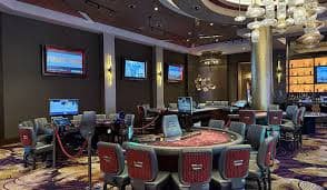Live roulette table at monton studio